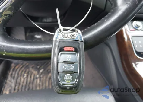 2015 Audi A8 L 4.0T из США, поврежденный, VIN WAU32AFD0FN040028